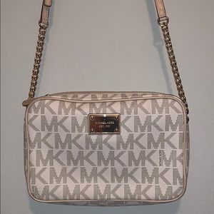 Michael Kors Crossbody